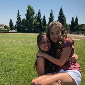 Meet your Posher, Isabella